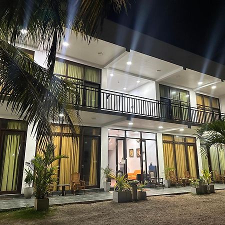 Jayaa Beach タール エクステリア 写真